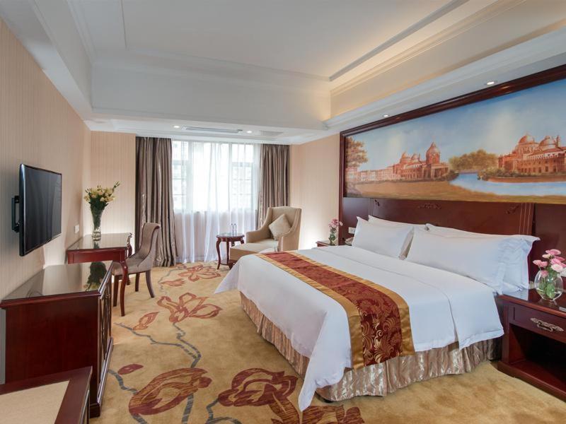 Vienna Hotel Foshan Nanhai City Square Exteriör bild