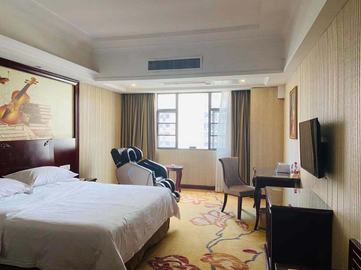 Vienna Hotel Foshan Nanhai City Square Exteriör bild